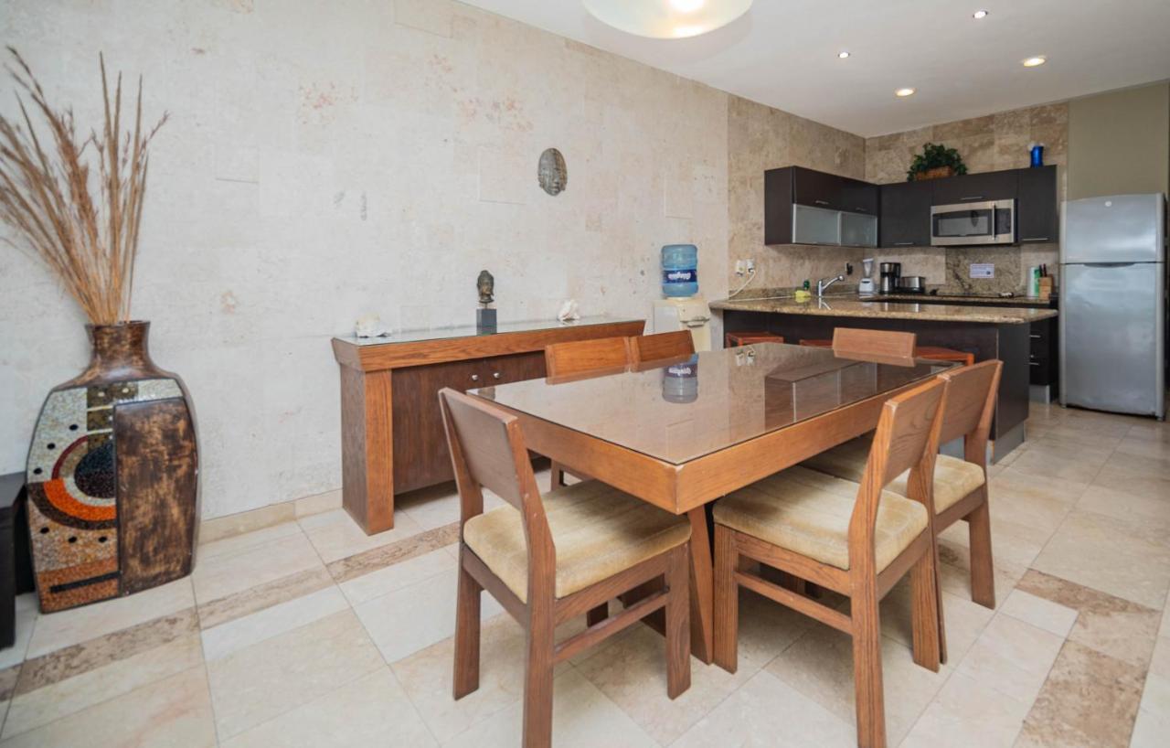 Apartamento 202 C - In First Line Of With Direct Access To The *