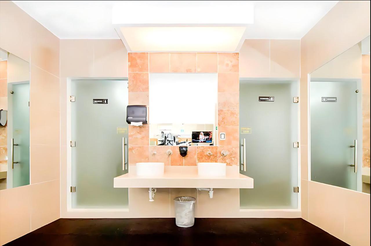 Apartamento 202 C - In First Line Of With Direct Access To The Playa del Carmen